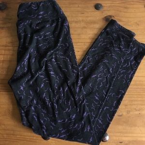 Halloween Lularoe buttery soft leggings
